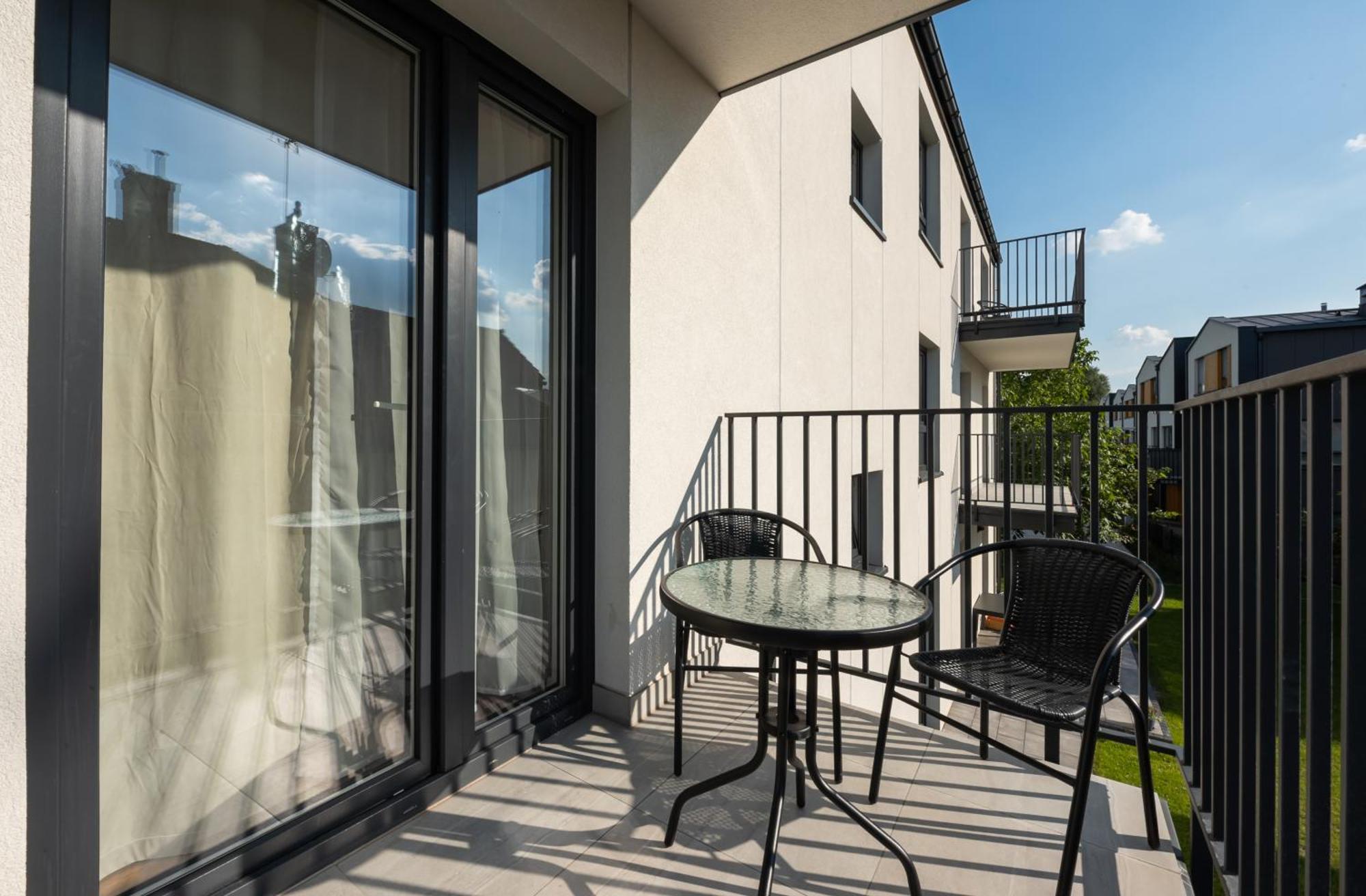 Hohome Comfy Apartments Warschau Buitenkant foto